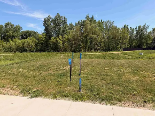 7545 California Love Trail, Middleton, WI 53562