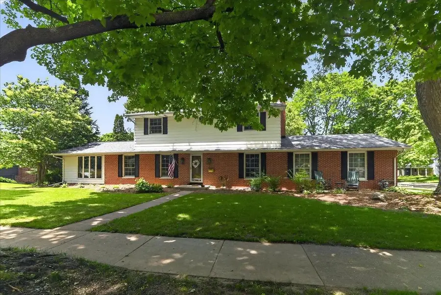 6602 Montclair Lane, Madison, WI 53711 - #2