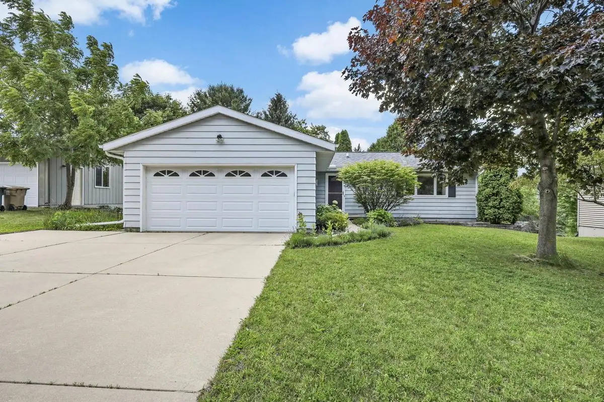 2914 Maple Grove Drive, Madison, WI 53719 - #1