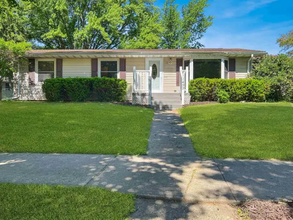 1499 Hemlock Drive, Reedsburg, WI 53959