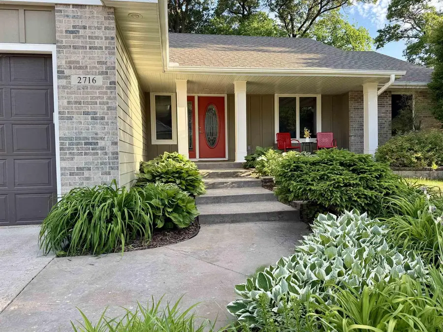 2716 Twelve Oaks Drive, Milton, WI 53563 - #2