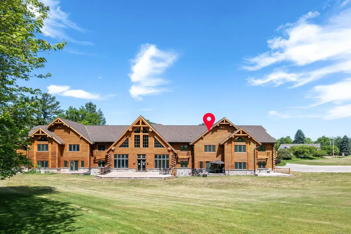 695 South Street #8, Green Lake, WI 54941 - #1