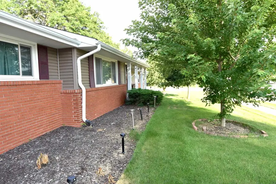 100 Grandview Drive, Sun Prairie, WI 53590 - #3