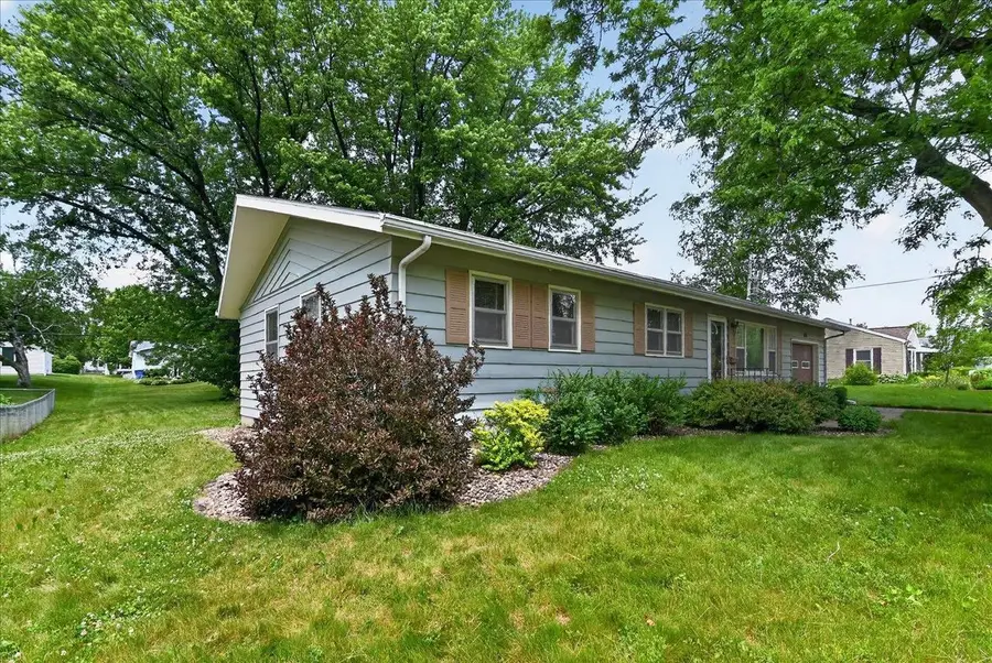 408 S Jefferson Street, Verona, WI 53593 - #3