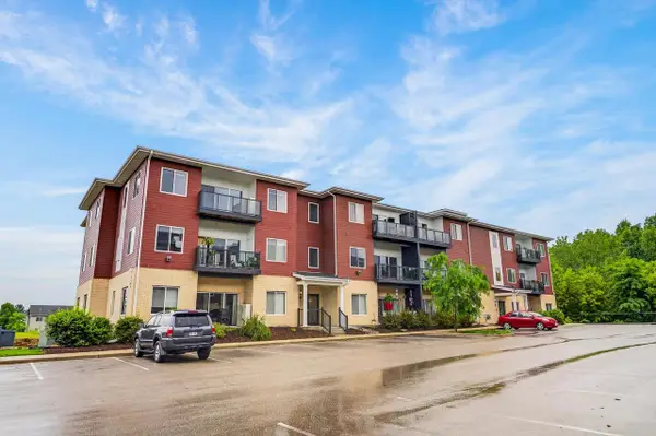 1501 N Windsor Avenue #201, Cottage Grove, WI 53527