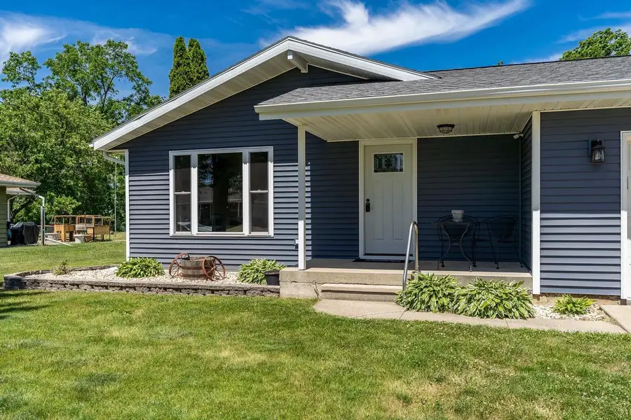 1461 Marquette Street, Janesville, WI 53546 - #3