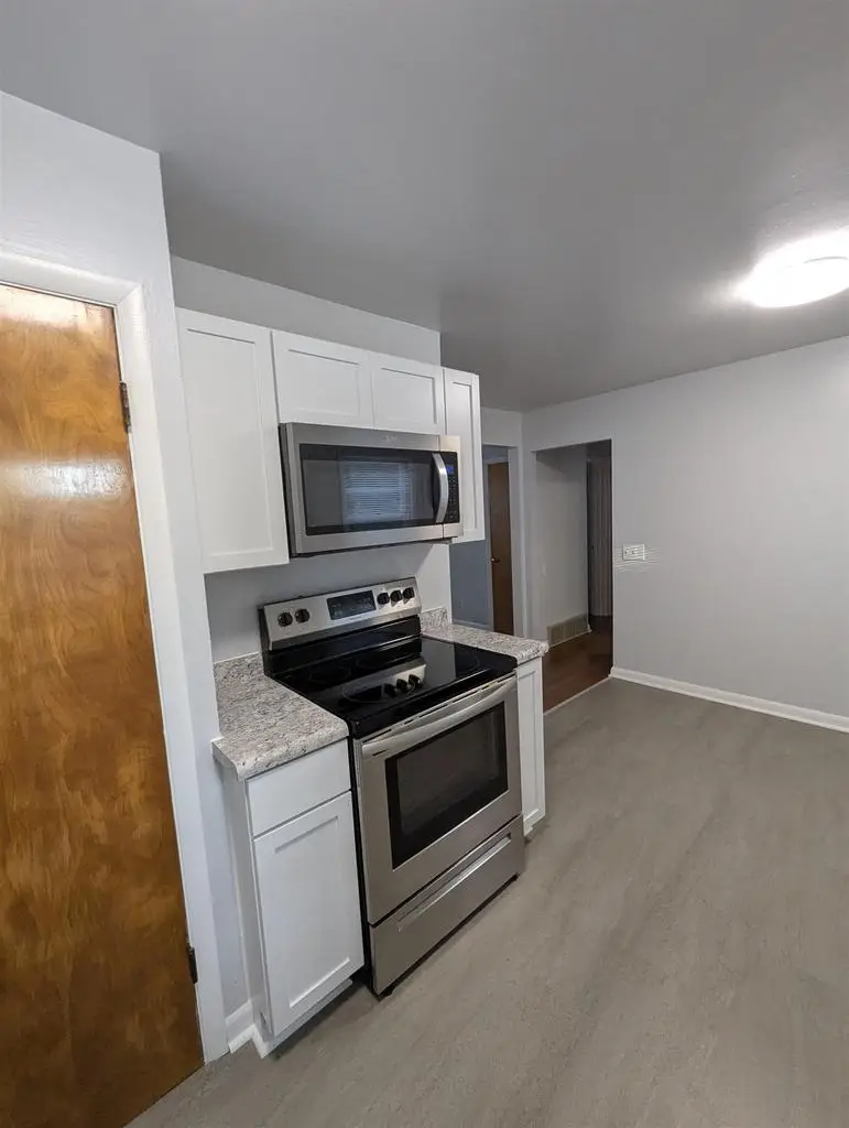 243 1st Street, Prairie Du Sac, WI 53578 - #3