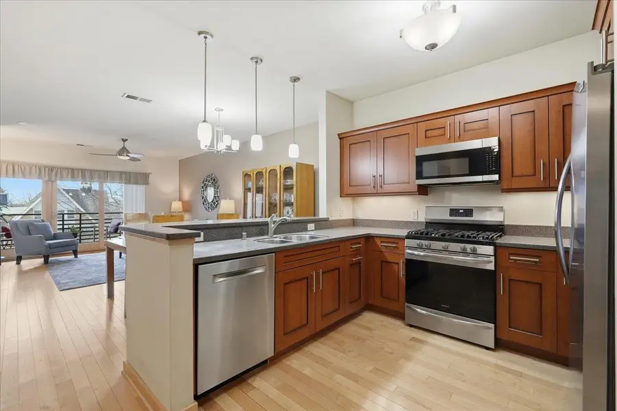 555 S Midvale Boulevard #216, Madison, WI 53711 - #2