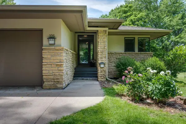106 Aspen Glen Drive, Spring Green, WI 53588