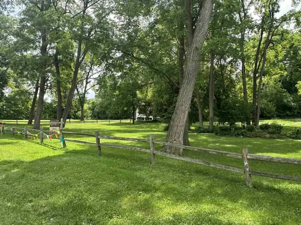 164 Rock Circle, Edgerton, WI 53534