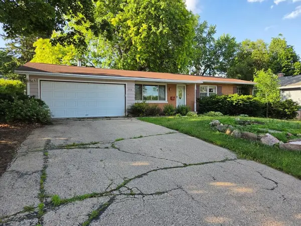 916 Roby Road, Stoughton, WI 53589