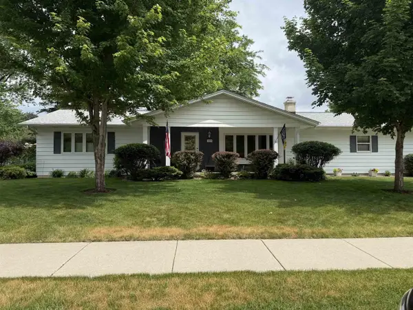 1004 Sunfield Street, Sun Prairie, WI 53590