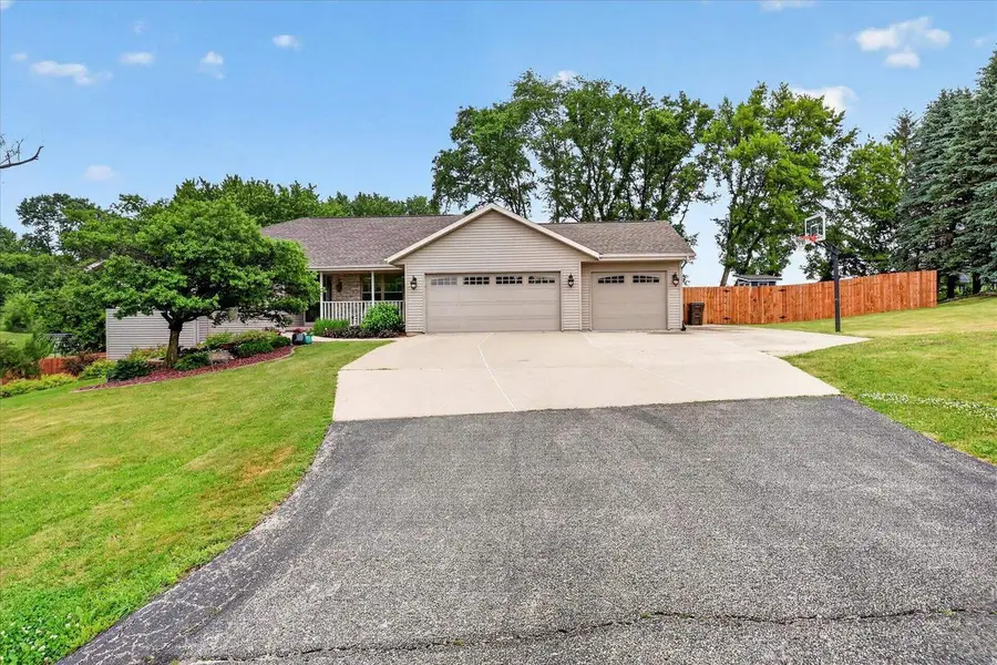 2309 E Pine Tree Court, Milton, WI 53563 - #3