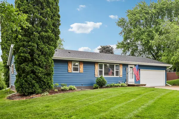 6 Green Ridge Court, Madison, WI 53704