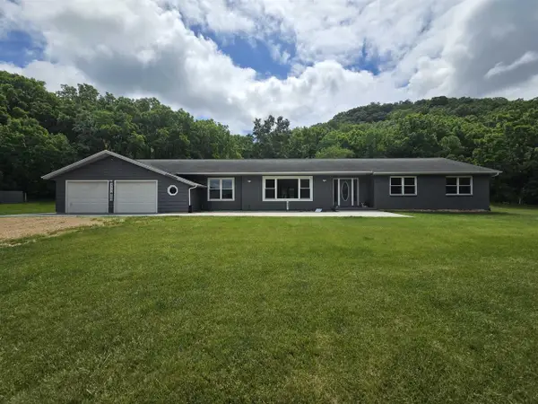 607 Old 80 Road, Muscoda, WI 53573