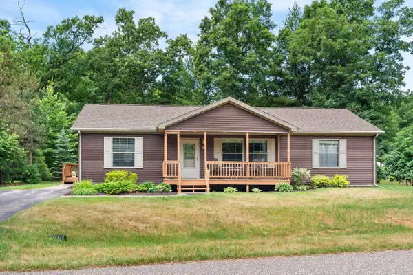303 Berry Lane, Wisconsin Dells, WI 53965