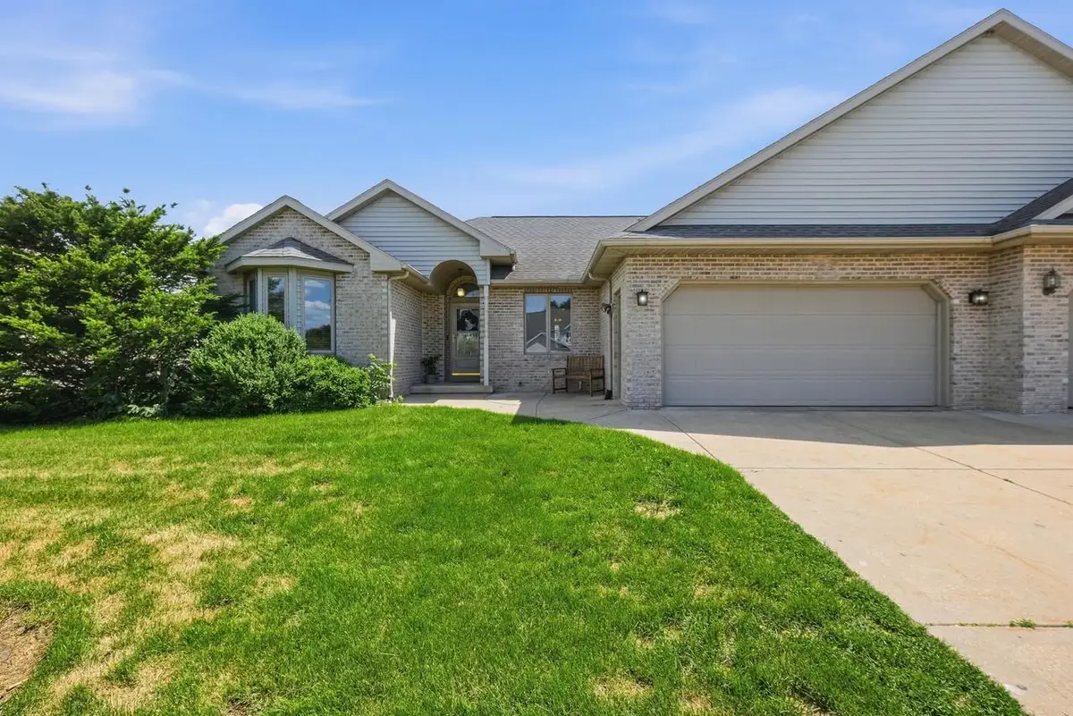 376 Concord Drive, Oregon, WI 53575 - #1