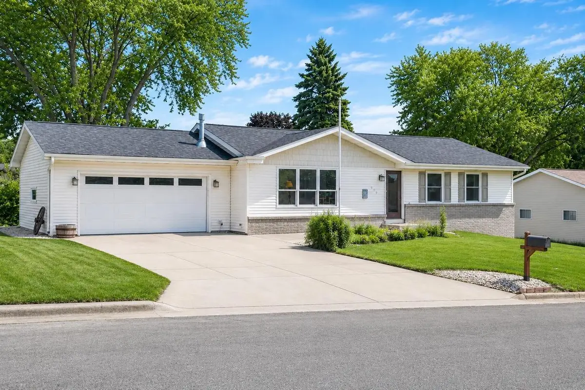 929 4th Street, Monroe, WI 53566 - #1