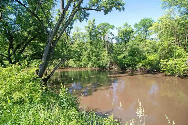 10.28 acres State Hwy 60, Lone Rock, WI 53556