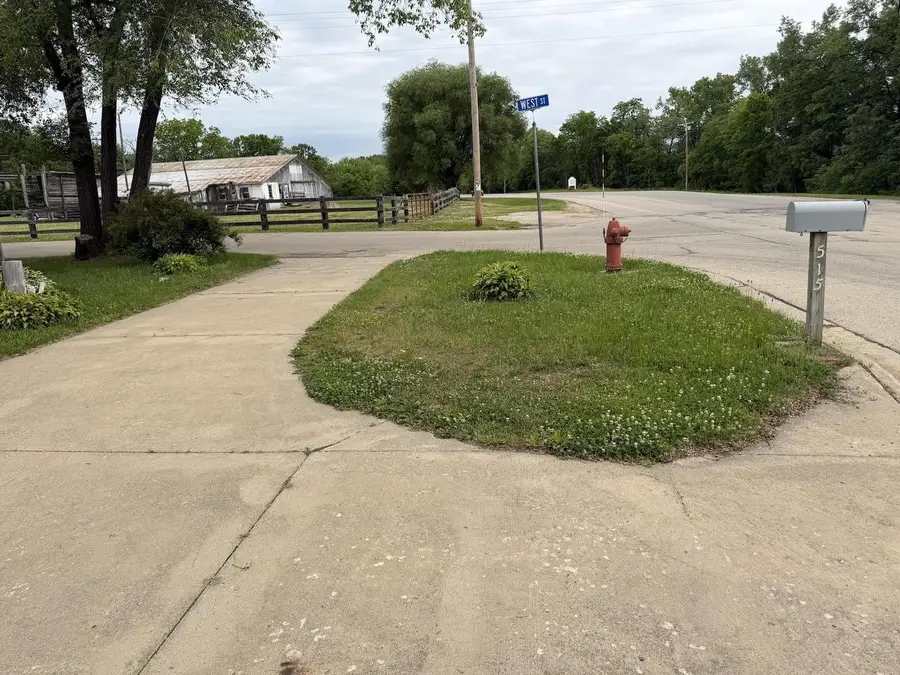 515 N East Street, Blue River, WI 53518 - #2