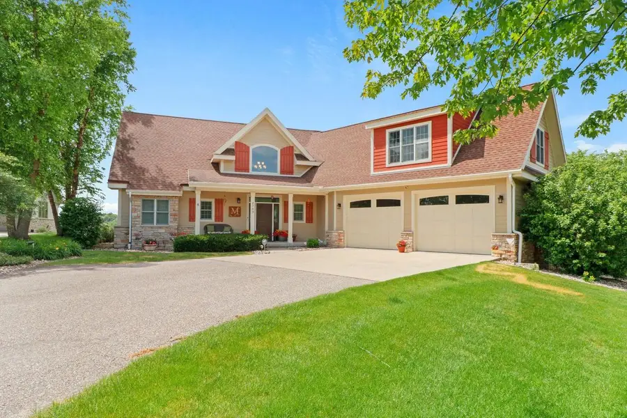 S8749 Waters Edge Way #41, Prairie Du Sac, WI 53578 - #3