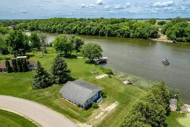 9093 N Arrowhead Shores Road, Fulton, WI 53524 - #1