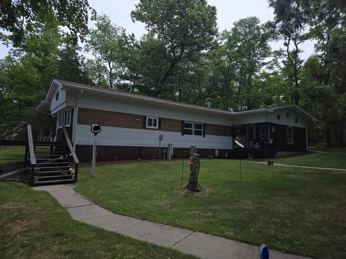 3450 11th Drive, Wisconsin Dells, WI 53965 - #1