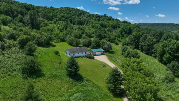 S2156 Valley Avenue, La Farge, WI 54639