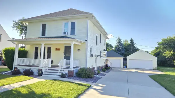 1401 Oakland Avenue, Janesville, WI 53545