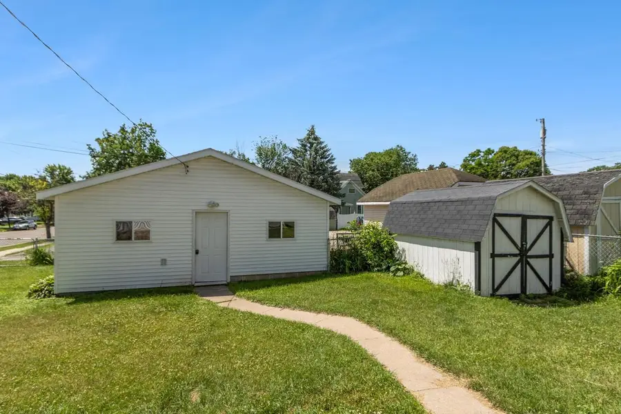528 4th Street, Baraboo, WI 53913 - #2