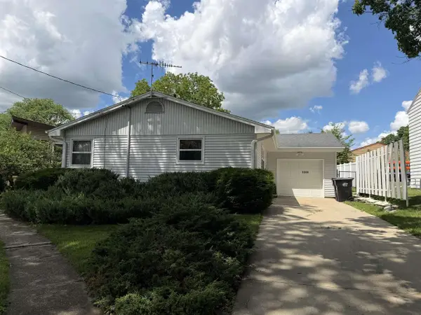 1348 Lincoln Court, Beloit, WI 53511
