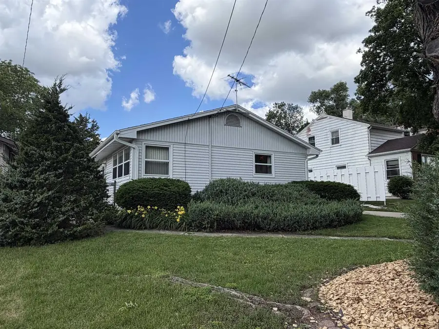 1348 Lincoln Court, Beloit, WI 53511 - #3