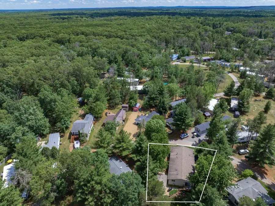 5 Deer Run, Germantown, WI 53848 - #3
