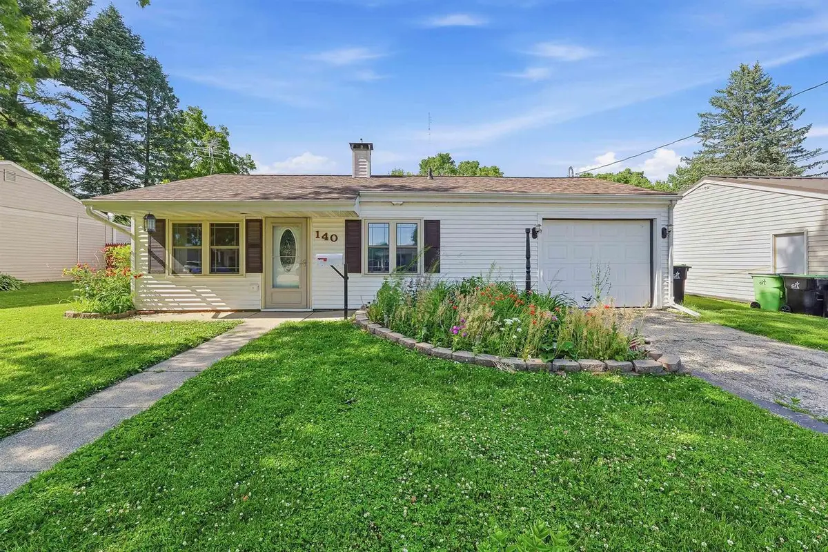 140 Wisconsin Street, Beaver Dam, WI 53916 - #1