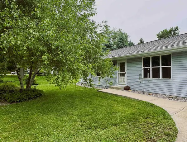 1321 E Road One Road, Edgerton, WI 53534