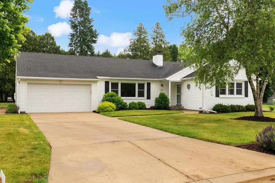 433 Seminole Road, Janesville, WI 53545 - #2
