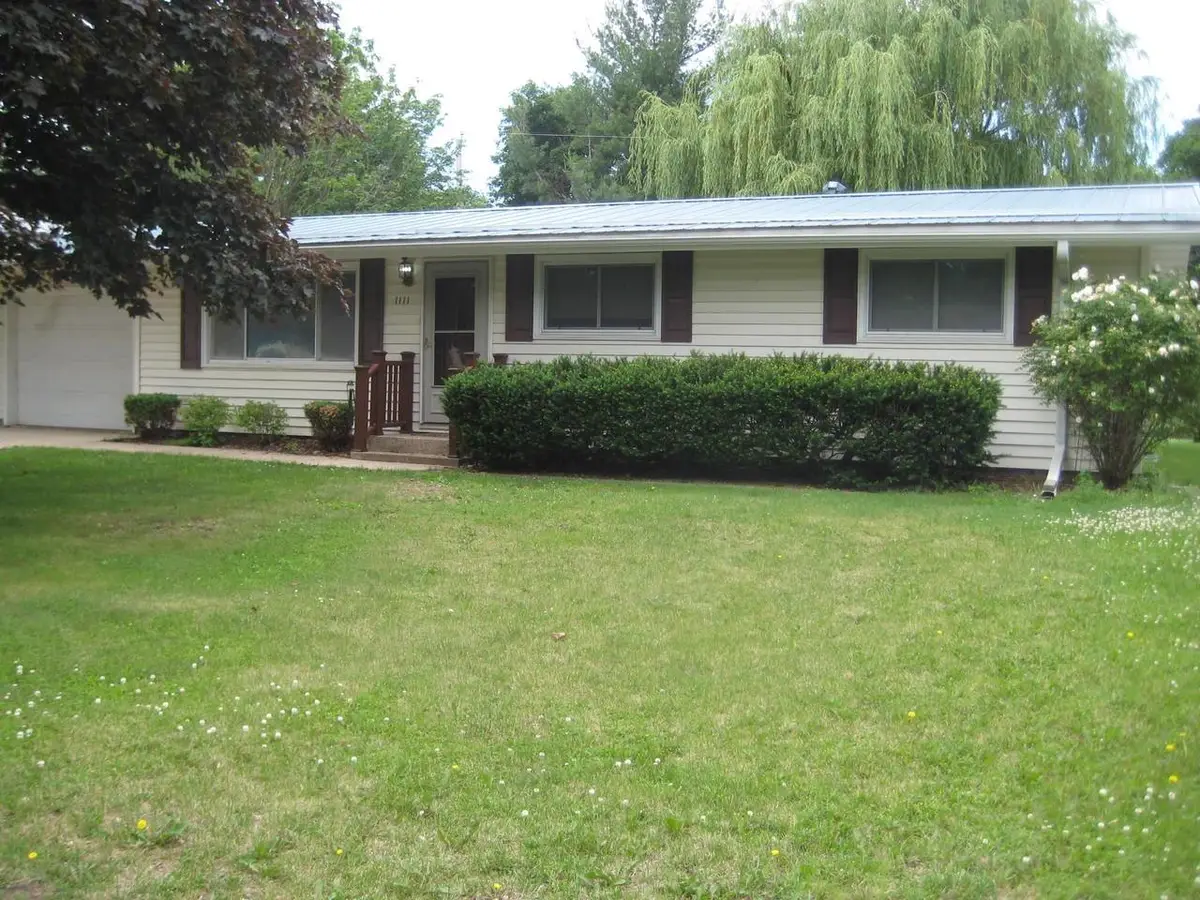 1111 S 5th Street, Prairie Du Chien, WI 53821 - #1