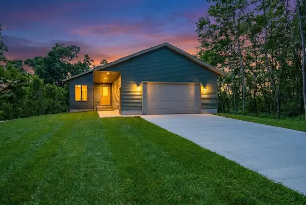 519 Oak Grove Drive, Necedah, WI 54646