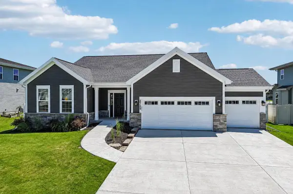 2725 Wayfair Street, Fitchburg, WI 53719