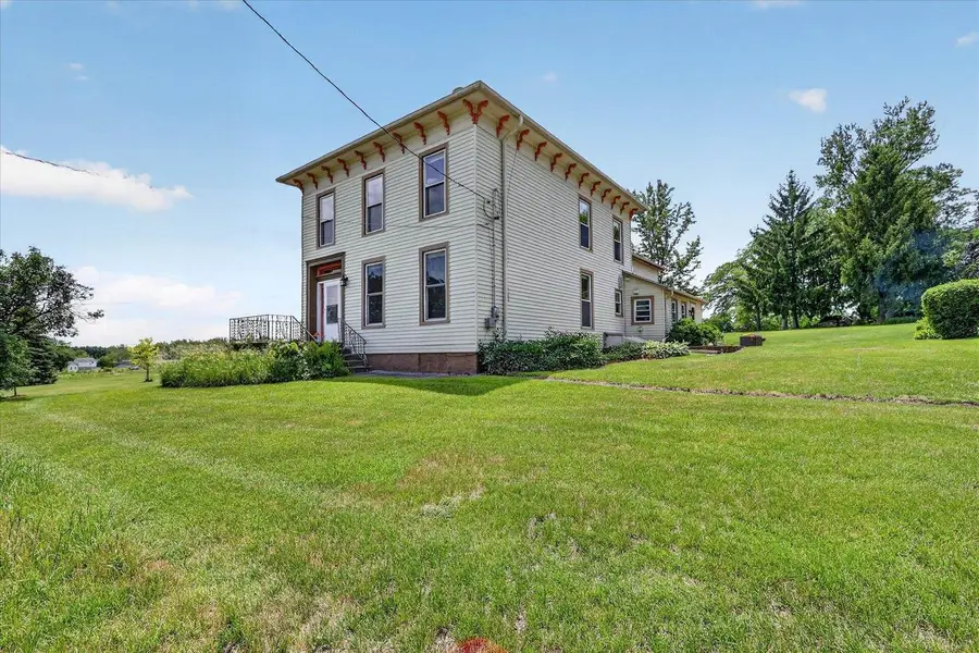 2458 S Madison Road, Beloit, WI 53511 - #2