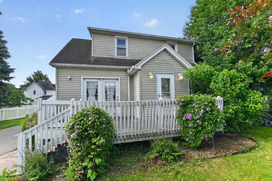110 Pierce Street, Arlington, WI 53911 - #2