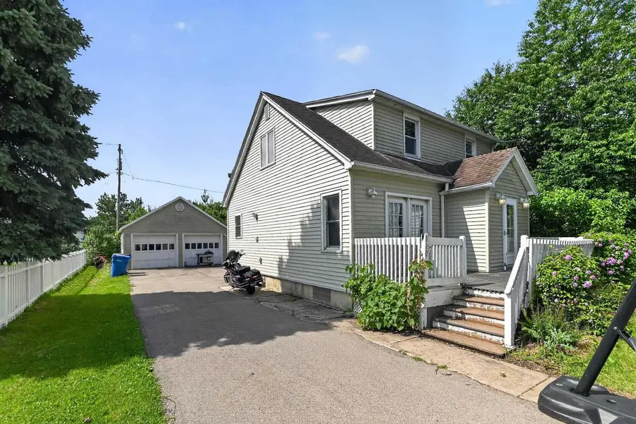 110 Pierce Street, Arlington, WI 53911 - #3