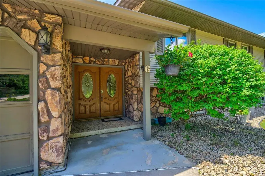 6 Stacy Lane, Madison, WI 53716 - #3