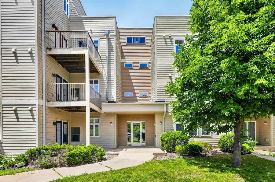 8206 Starr Grass Drive #310, Madison, WI 53719 - #2