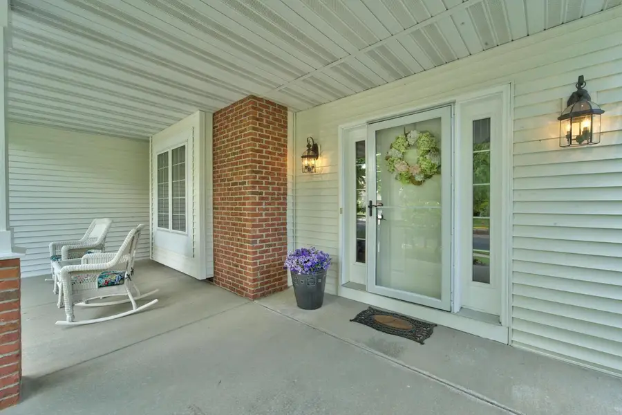 606 Pleasant Valley Parkway, Waunakee, WI 53597 - #3