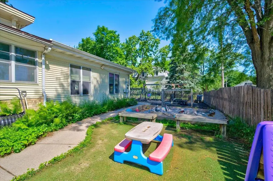 231 4th Street, Baraboo, WI 53913 - #2