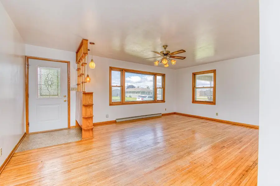 415 W Benton Street, Cuba City, WI 53807 - #2