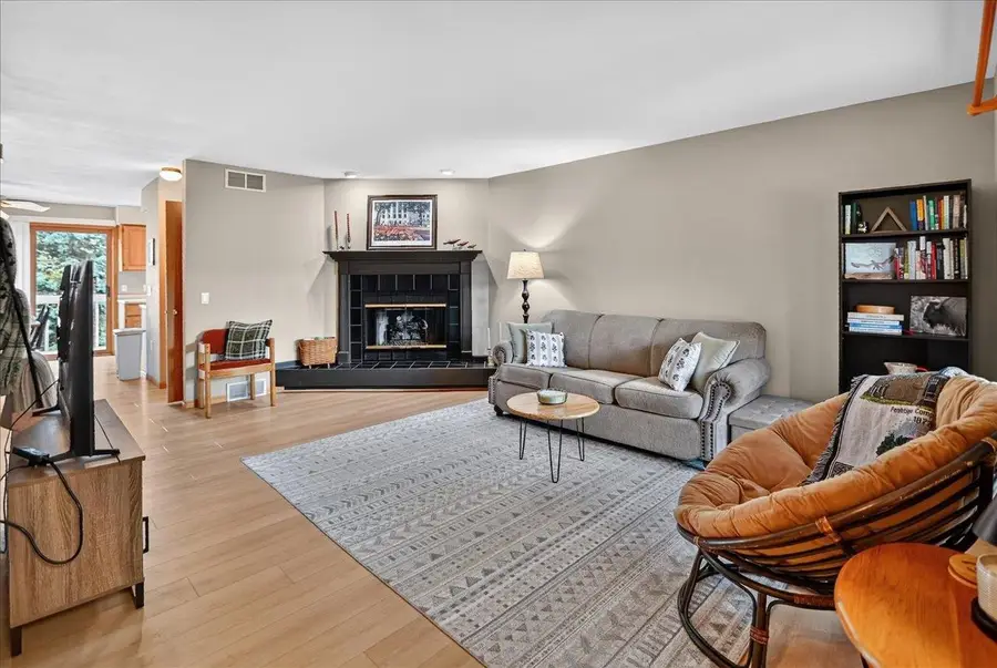 3212 Dorchester Way, Madison, WI 53719 - #2