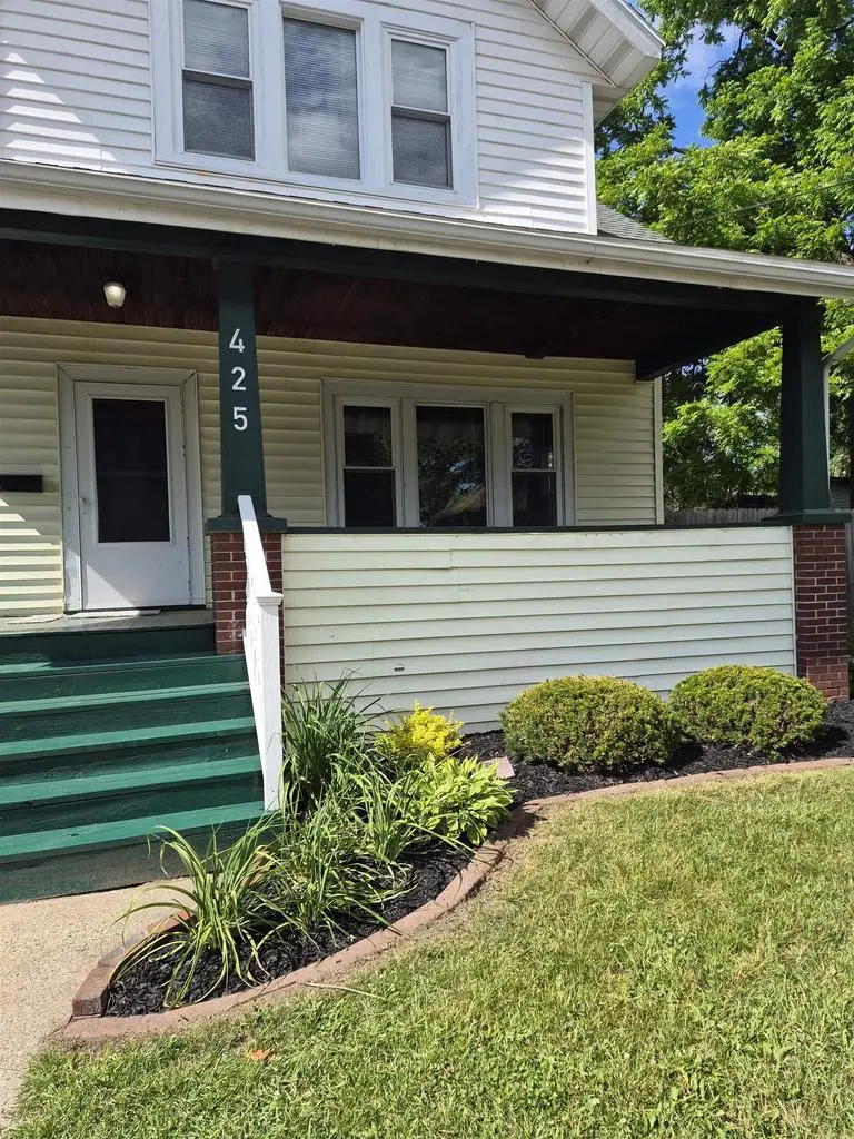 425 5th Street, Reedsburg, WI 53959 - #2