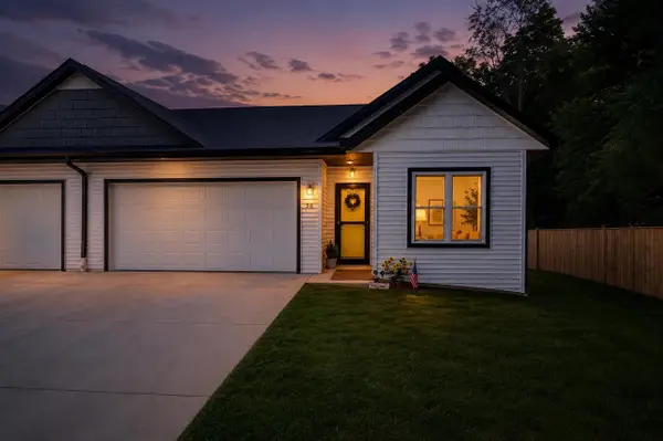 602 E Madison Avenue #36, Milton, WI 53563